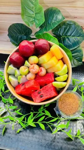Hình ảnh Thèm chua chấm muối