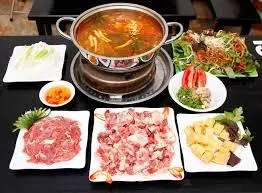 Hình ảnh Lẩu thái sườn sụn 2 người