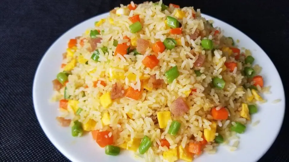 Hình ảnh Cơm chiên Dương Châu