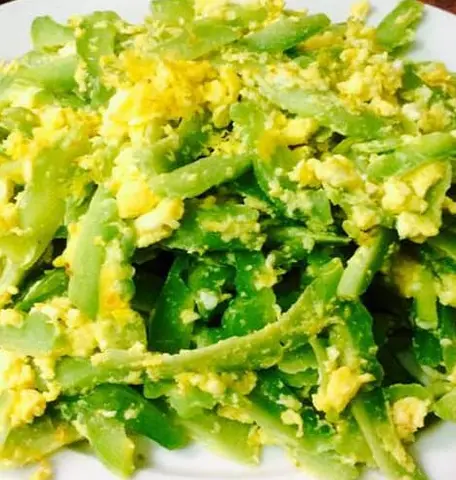 Hình ảnh Khổ qua xào trứng