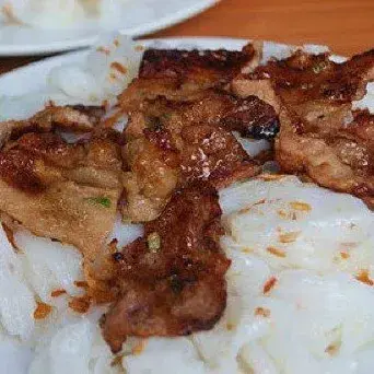 Hình ảnh Bánh ướt trứng thịt nướng
