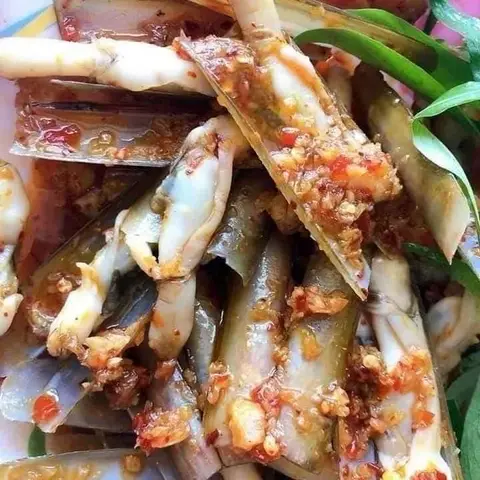 Hình ảnh Ốc móng tay xào bơ cay