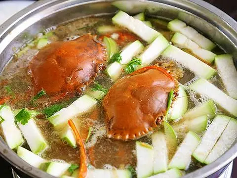 Hình ảnh Lẩu cua nấu bầu