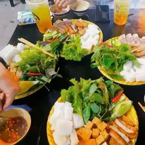 Hình ảnh Mẹt đặc biệt lớn - bún đậu chả cốm - 3 trà tắc