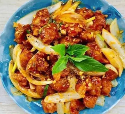 Hình ảnh Sụn gà chiên nước mắm