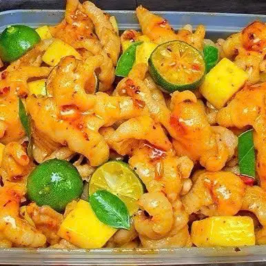 Hình ảnh Chân gà sốt thái - 7 chân gà