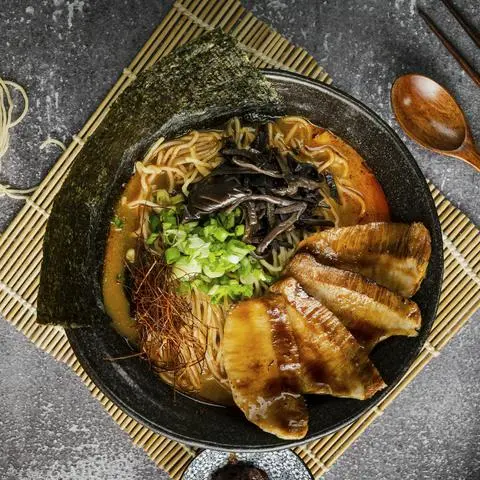Hình ảnh Mì ramen miso cay thượng hạng
