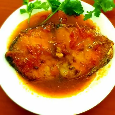 Hình ảnh Cơm cá thu sốt cà
