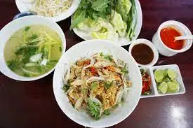Hình ảnh Phở khô gà bò viên