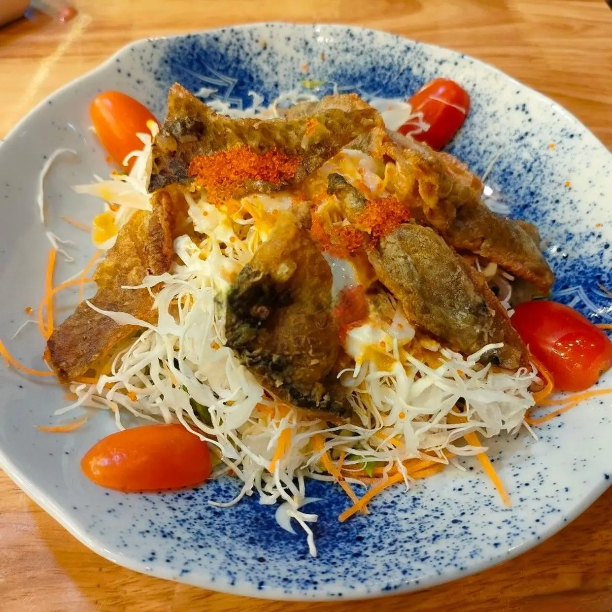 Hình ảnh SAKE KAWA SALADA _ DA CÁ HỒI NƯỚNG SALADA