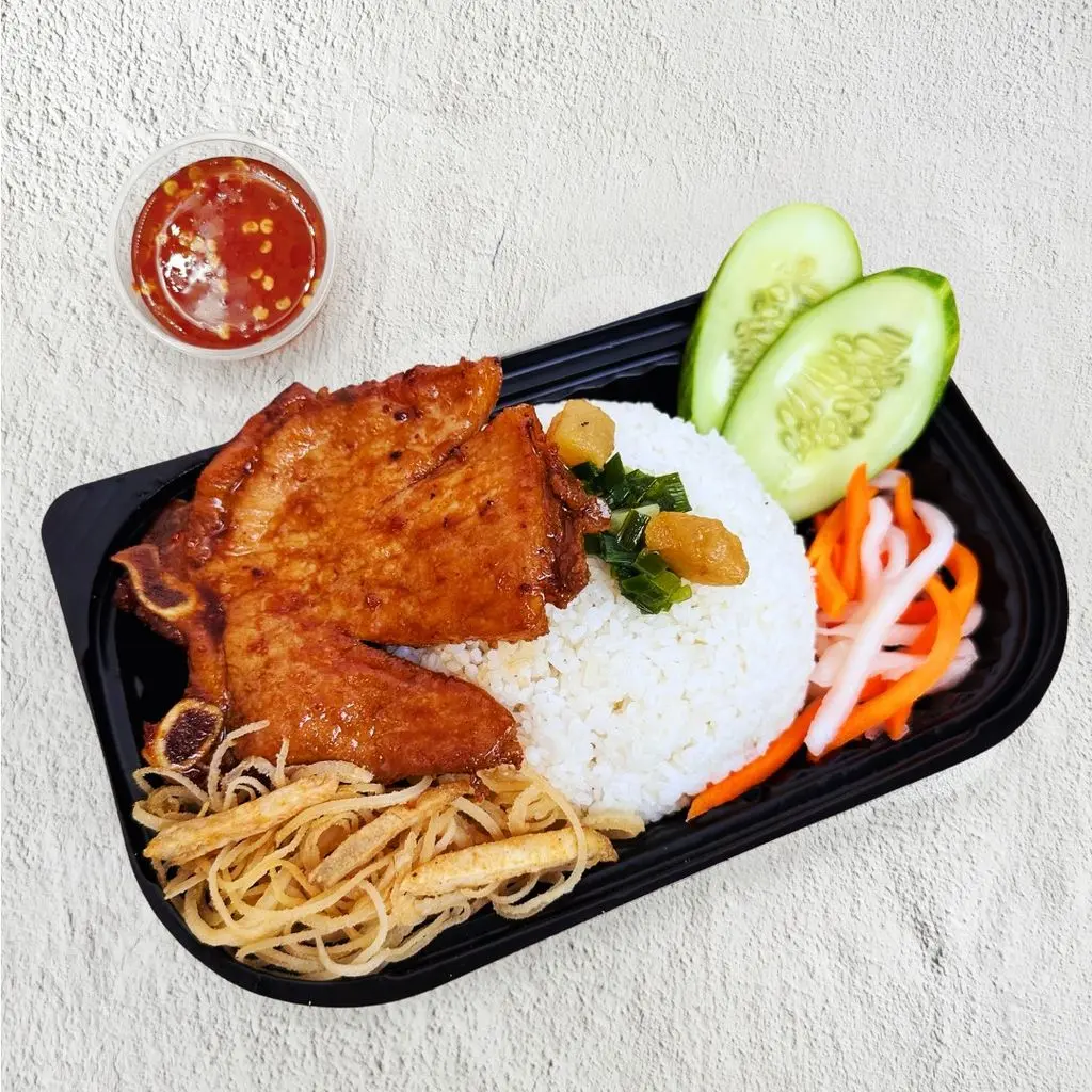Hình ảnh Cơm tấm sườn - bì