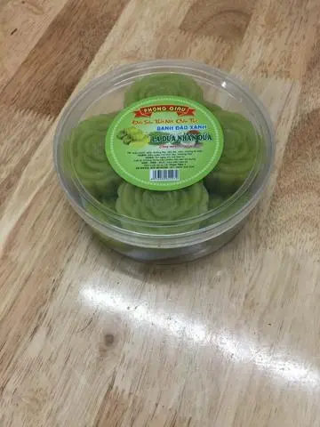 Hình ảnh Bánh đậu xanh lá dứa