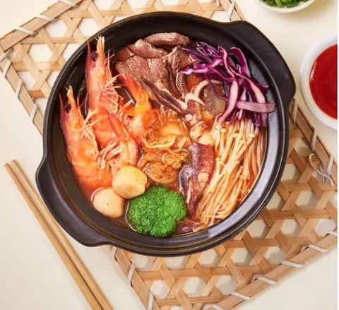 Hình ảnh Mì cay thập cẩm