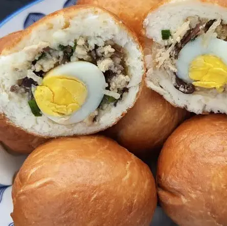 Hình ảnh Bánh bao chiên nhân truyền thống