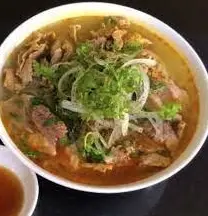 Hình ảnh Bún bò tái chả