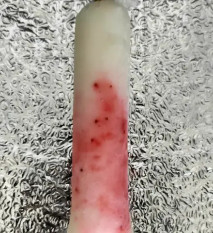 Hình ảnh Sữa chua dâu tây