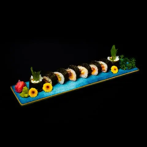 Hình ảnh Cơm cuộn cá ngừ sốt cay - spicy tuna hosomaki - ho04
