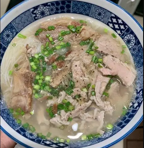 Hình ảnh Phở tái