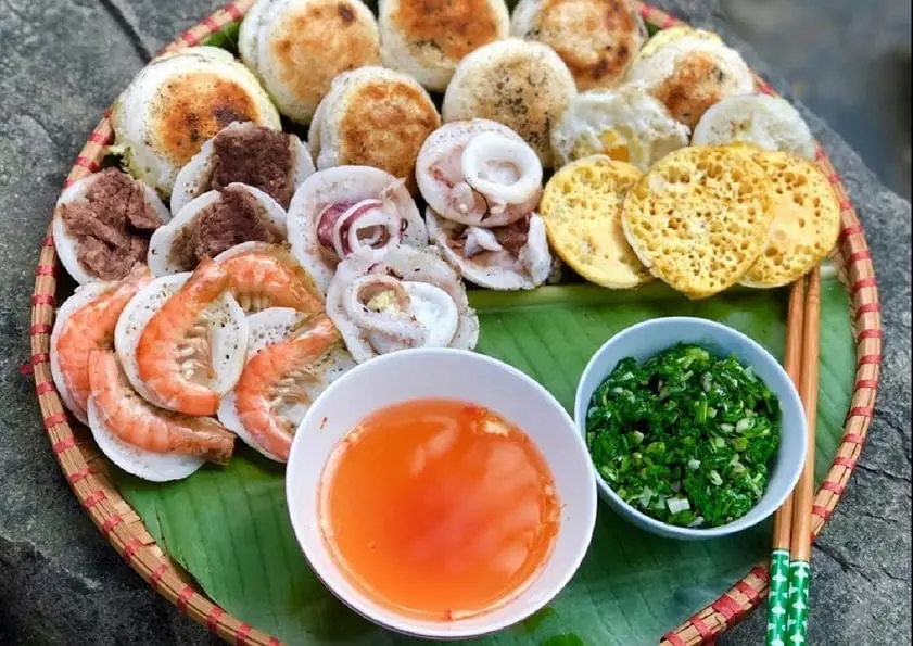 Hình ảnh Bánh căn tôm mực
