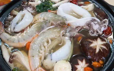 Hình ảnh Lẩu nấm hải sản