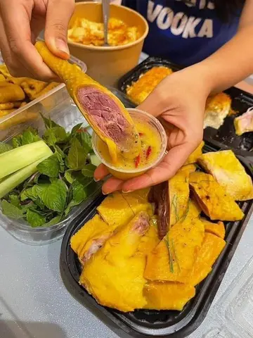Hình ảnh Gà ủ muối nửa con