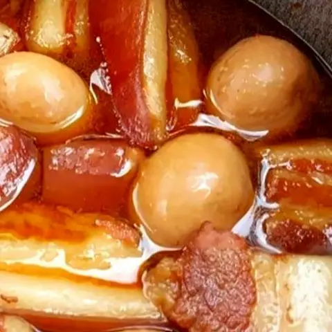 Hình ảnh Cơm Thịt Kho Trứng