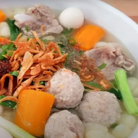 Hình ảnh Nui thịt bò viên