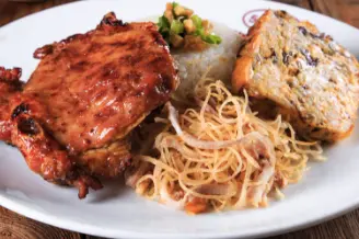 Hình ảnh Cơm sườn chả