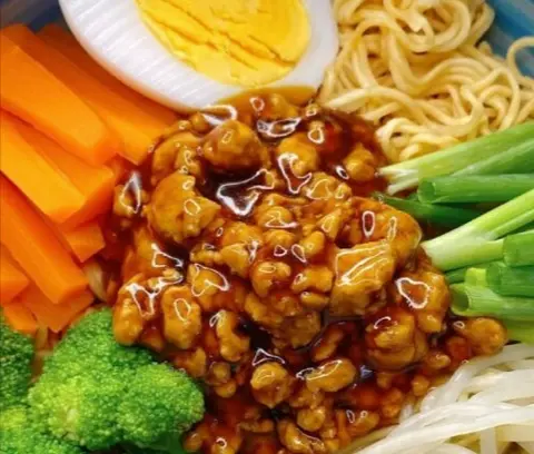 Hình ảnh Mì nước - trứng