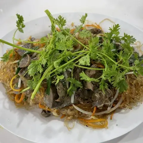 Hình ảnh Lưỡi vịt xào miến