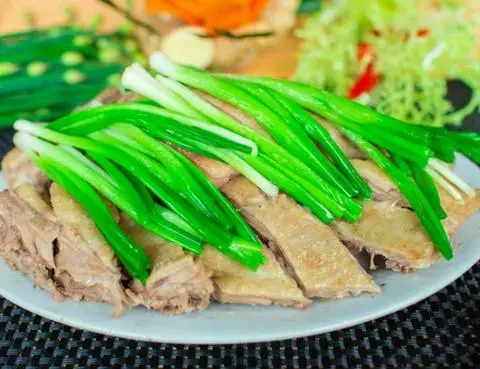 Hình ảnh Vịt hấp hành gừng