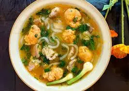 Hình ảnh Bánh canh cua xé chả cua