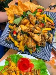 Hình ảnh Ếch tươi xào chua ngọt
