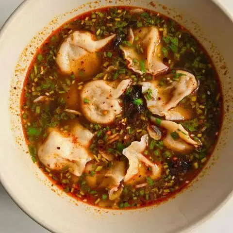 Hình ảnh Sủi cảo canh chua - 紫菜酸汤水饺
