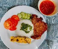 Hình ảnh Cơm Sườn + Chả