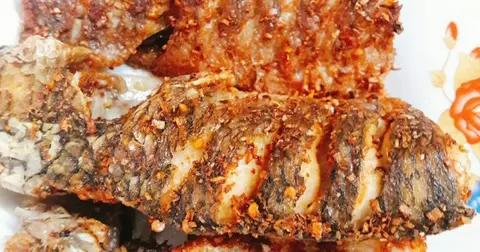 Hình ảnh Cơm cá lóc chiên muối sả