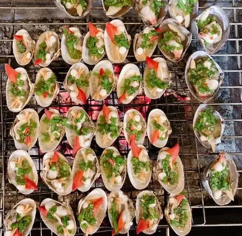 Hình ảnh Sò lụa nướng mỡ hành