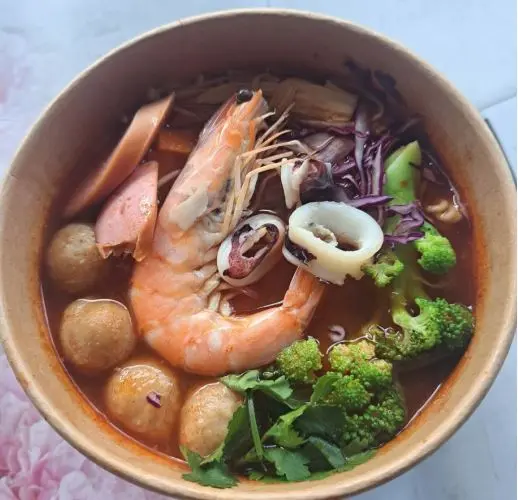 Hình ảnh Mì cay hải sản