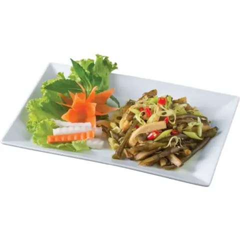 Hình ảnh Hải sâm xào sả ớt