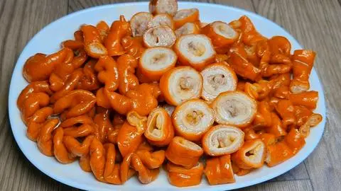 Hình ảnh Ruột heo khìa nước dừa 