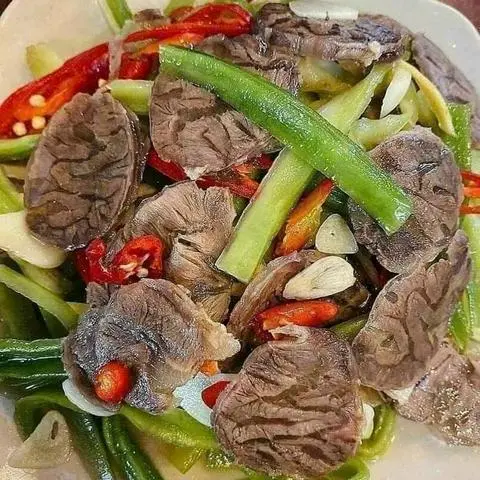 Hình ảnh Bắp bò ngâm rau tiến vua - hủ 1kg