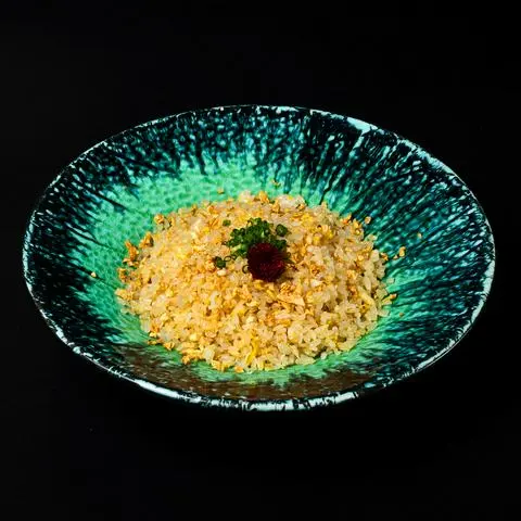 Hình ảnh Cơm chiên tỏi - garlic fried rice - it07