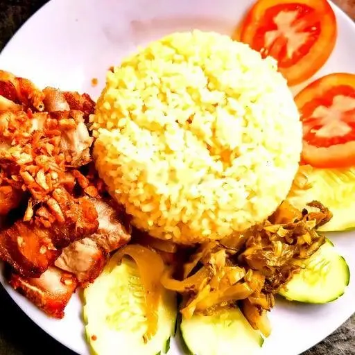 Hình ảnh Cơm ba rọi chiên sả