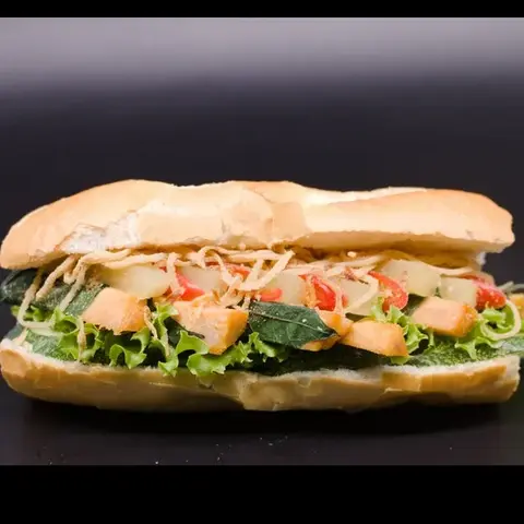 Hình ảnh Bánh mì nem nướng