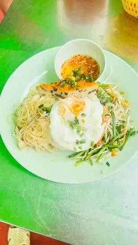 Hình ảnh Cơm bì - chả - ốp la