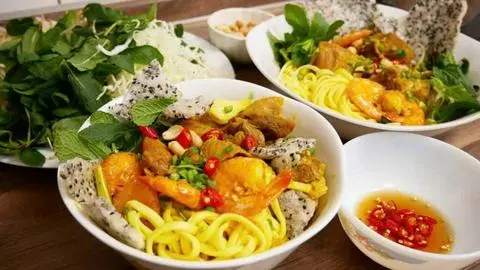 Hình ảnh Mì quảng thập cẩm