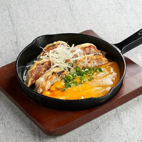 Hình ảnh Gyoza phô mai teppan fondue - 5 viên