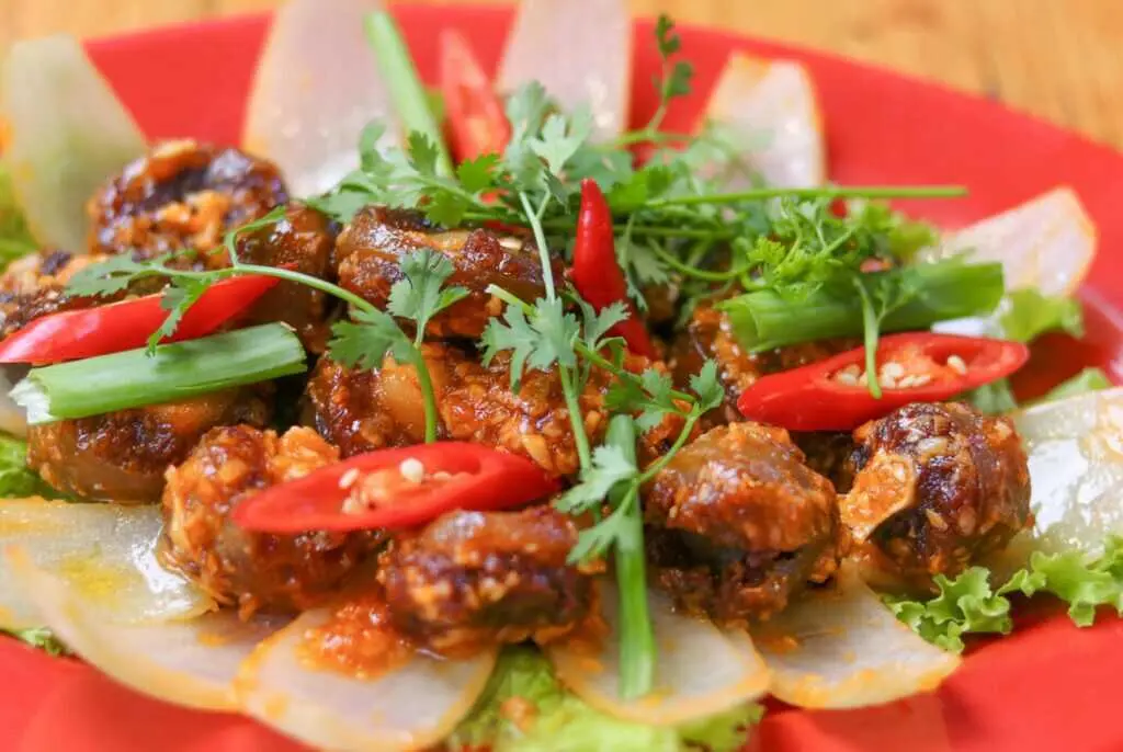 Hình ảnh Gân bò chiên nước mắm