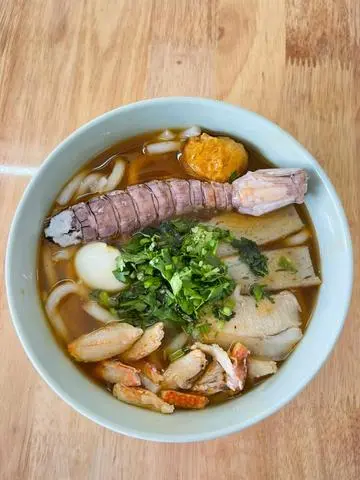 Hình ảnh Bánh canh ghẹ tôm tích