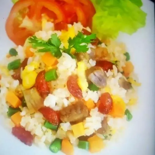 Hình ảnh Cơm chiên ba rọi - lạp xưởng